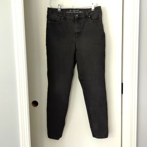 Black Skinny Jeans